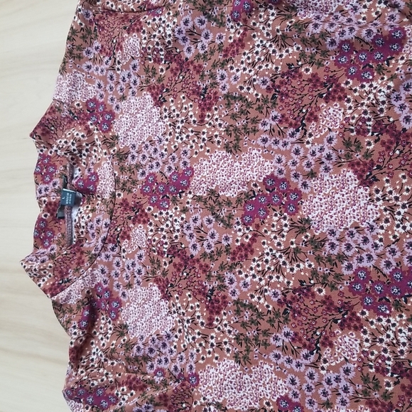 Lily Rose Floral Dress - Picture 3 of 7